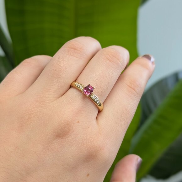 Madagascar Pink Spinel Ring in 14K Solid Gold with Natural Diamond Accents - Picture 3 of 8
